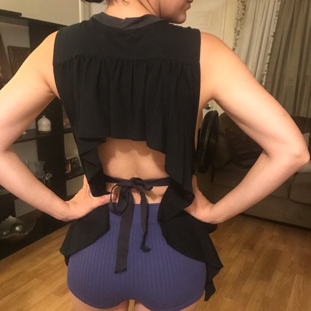 Kimchi blue open back